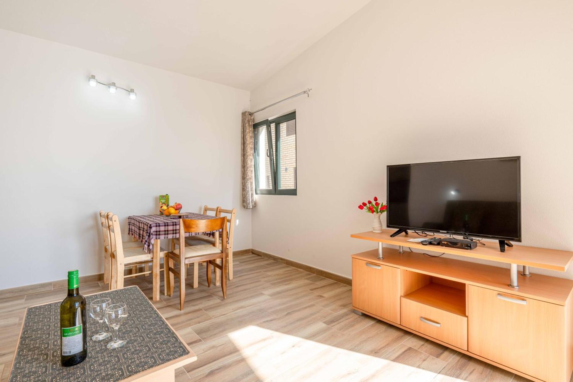 Apartmani Sonja I Branko Sutomore Buitenkant foto