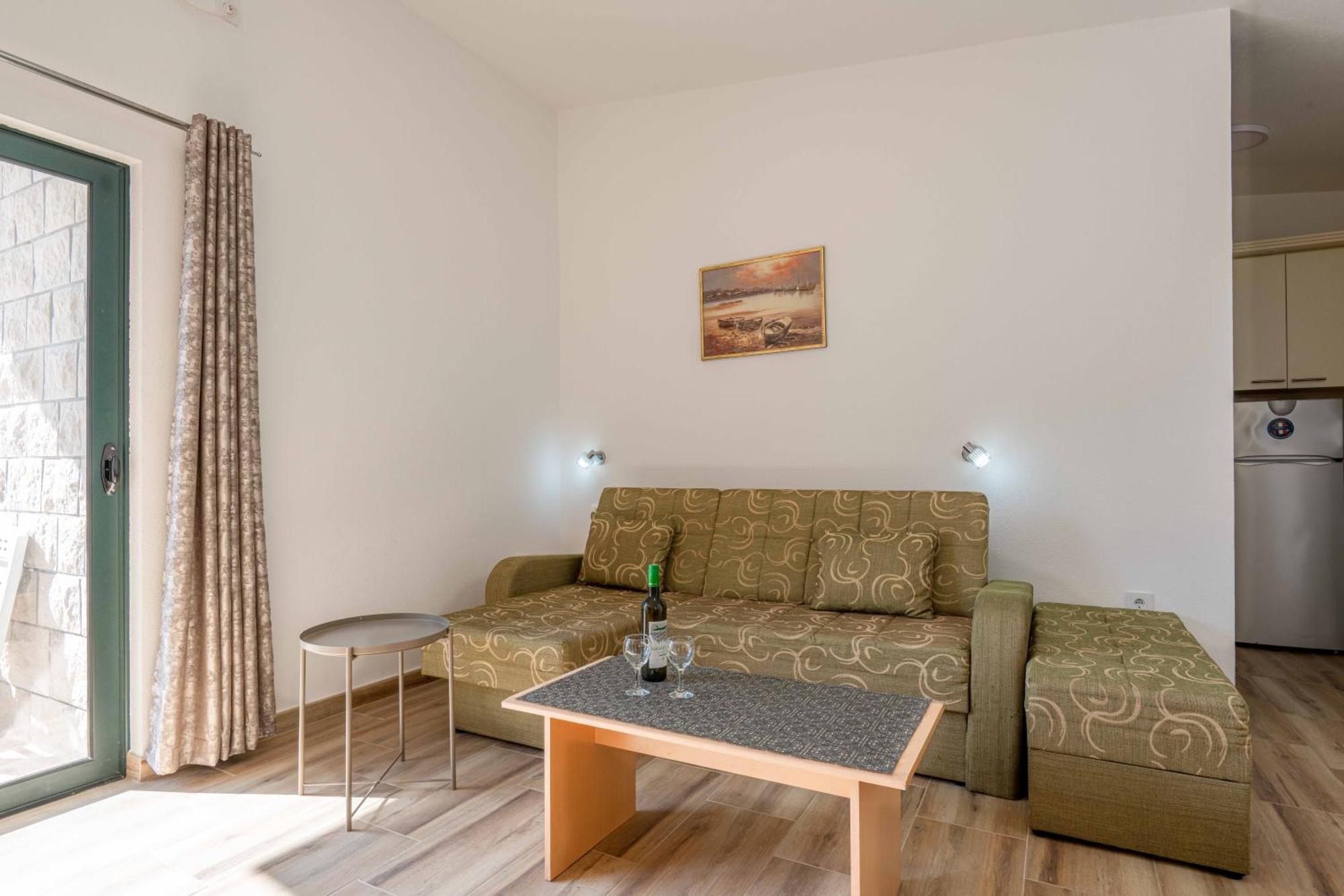 Apartmani Sonja I Branko Sutomore Buitenkant foto